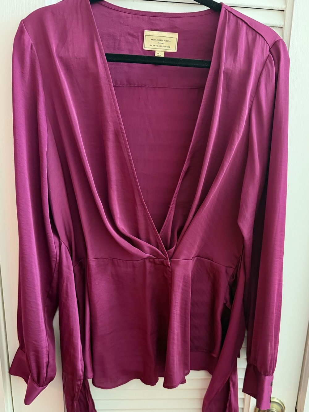 By Anthropology Women's VNeck Long Sleeve Tie Waist Satin Blouse Magenta Size 14